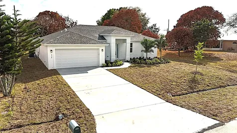 758 Sw Mccoy Avenue Port Saint Lucie FL 34953