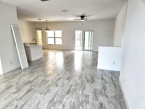 758 Sw Mccoy Avenue Port Saint Lucie FL 34953