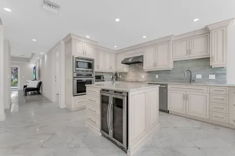 355 Oakview Drive Delray Beach FL 33445
