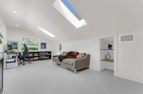 355 Oakview Drive Delray Beach FL 33445