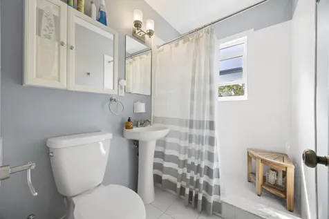 618 N Ocean Breeze Lake Worth Beach FL 33460