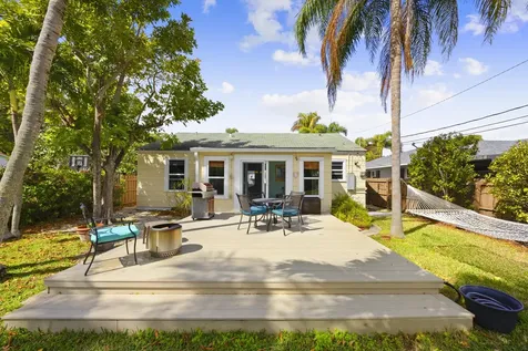 618 N Ocean Breeze Lake Worth Beach FL 33460