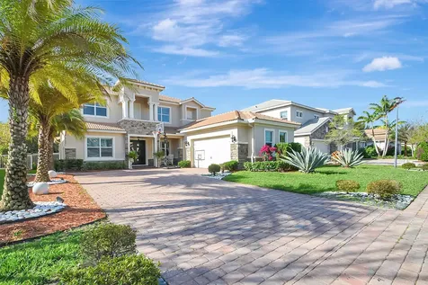 8952 Cypress Grove Lane West Palm Beach FL 33411