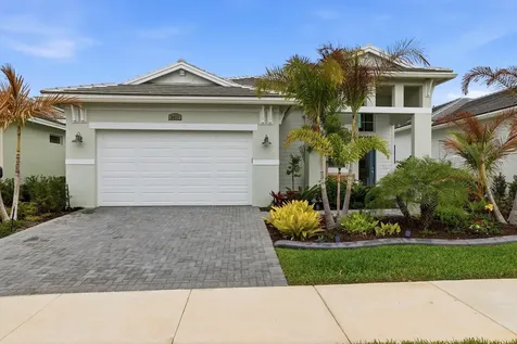 8671 Sw Cantante Way Port Saint Lucie FL 34987