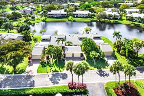 12 Eastgate Drive Boynton Beach FL 33436