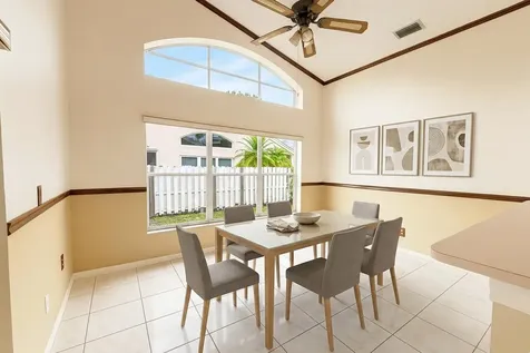 5295 Nw 54th Street Coconut Creek FL 33073