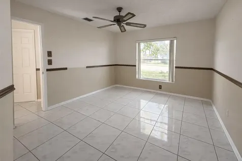 5295 Nw 54th Street Coconut Creek FL 33073