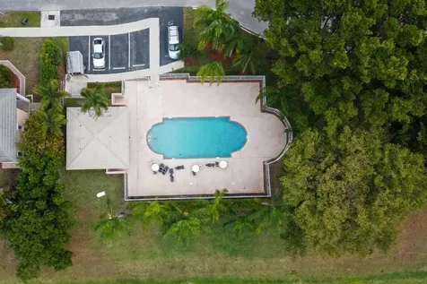 5295 Nw 54th Street Coconut Creek FL 33073