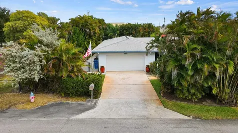 426 N 5th Street Lantana FL 33462