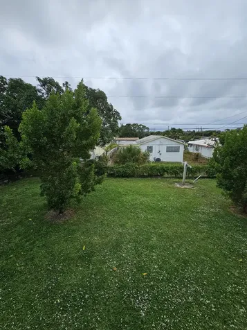 933 W 7th Street Riviera Beach FL 33404