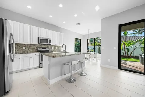 7866 Clay Mica Court Delray Beach FL 33446
