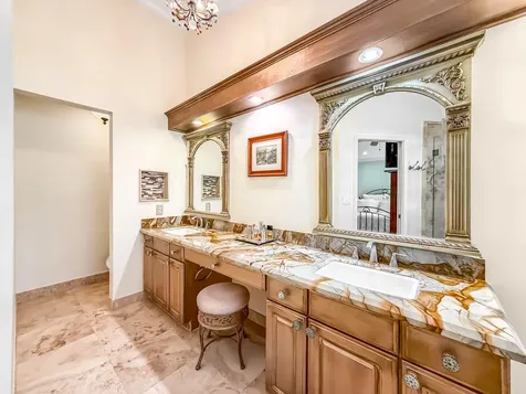 5466 Grand Park Place Boca Raton FL 33486
