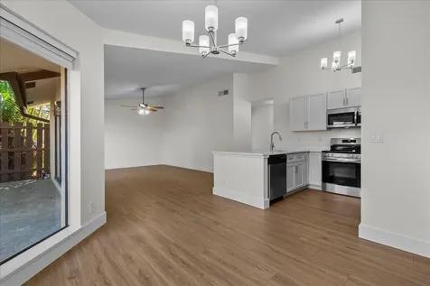 402 Springdale Circle Palm Springs FL 33461