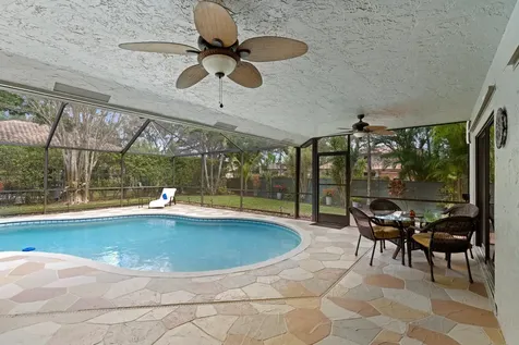 3905 Nw 55th Court Coconut Creek FL 33073