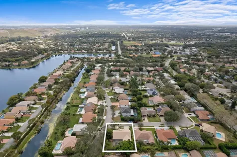 3905 Nw 55th Court Coconut Creek FL 33073
