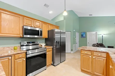 3905 Nw 55th Court Coconut Creek FL 33073