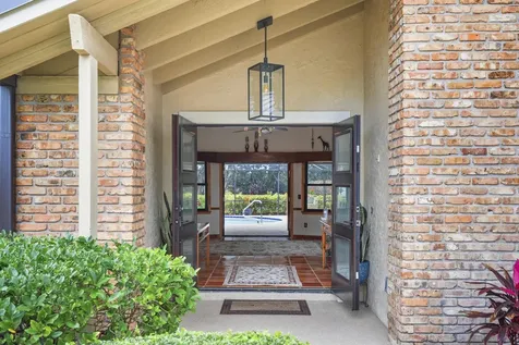 8222 Se Royal Street Hobe Sound FL 33455