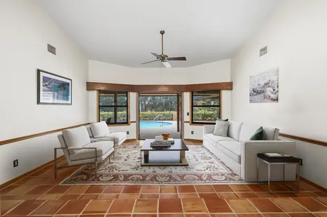8222 Se Royal Street Hobe Sound FL 33455