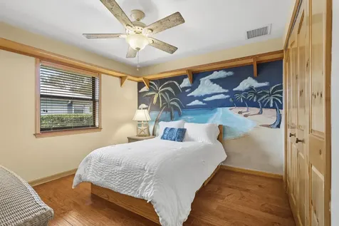 8222 Se Royal Street Hobe Sound FL 33455