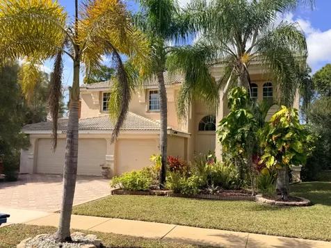 2236 Ridgewood Circle Royal Palm Beach FL 33411