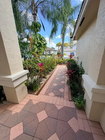 2236 Ridgewood Circle Royal Palm Beach FL 33411