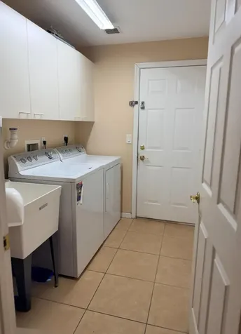 2236 Ridgewood Circle Royal Palm Beach FL 33411