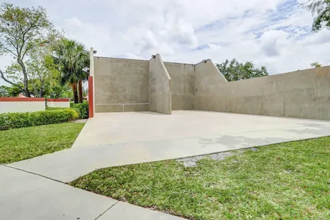 45 Centennial Court Deerfield Beach FL 33442