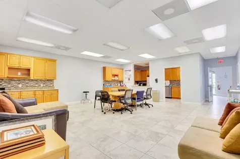 1405 SE Goldtree Drive Port Saint Lucie FL 34952