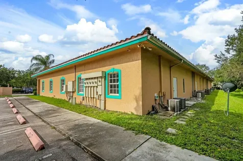 1405 SE Goldtree Drive Port Saint Lucie FL 34952