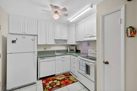 4881 Nw 22nd Street Lauderhill FL 33313