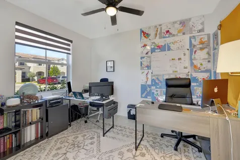 12227 NW 23rd Path Miami FL 33167