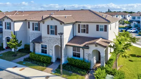 12227 NW 23rd Path Miami FL 33167