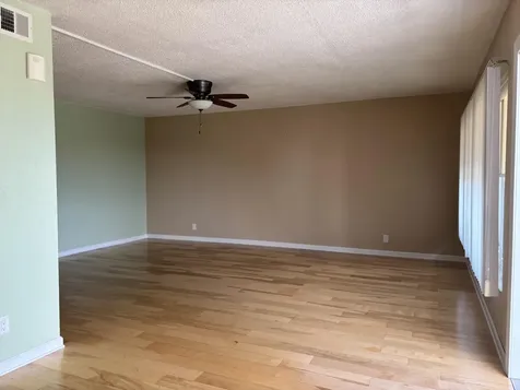 312 Wellington F West Palm Beach FL 33417