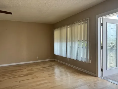 312 Wellington F West Palm Beach FL 33417