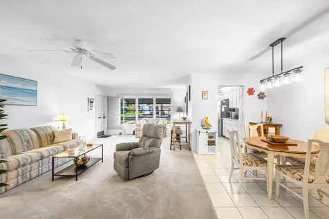 1010 Circle Terrace Delray Beach FL 33445