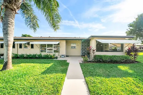 1010 Circle Terrace Delray Beach FL 33445