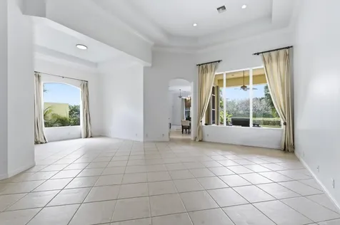 401 Via Placita Palm Beach Gardens FL 33418