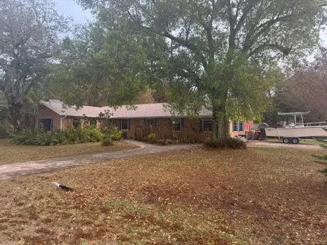 3329 10th Street Vero Beach FL 32968