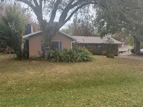 3329 10th Street Vero Beach FL 32968