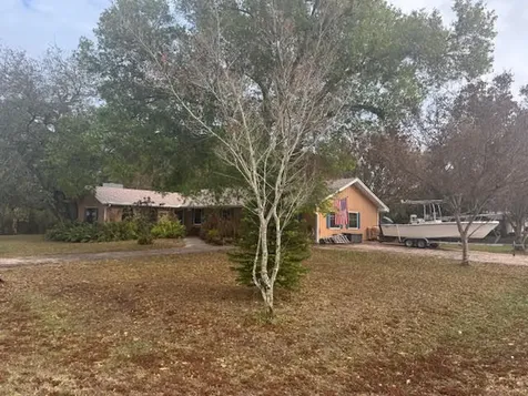 3329 10th Street Vero Beach FL 32968