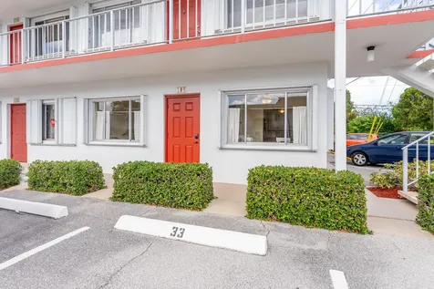 2840 Lake Osborne Drive Lake Worth Beach FL 33461