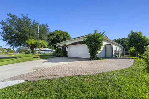 1302 Coverbrook Lane Sebastian FL 32958