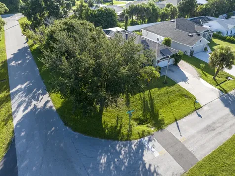 1302 Coverbrook Lane Sebastian FL 32958