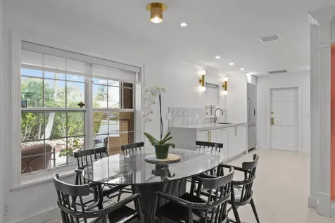 247 Se 3rd Avenue Delray Beach FL 33483