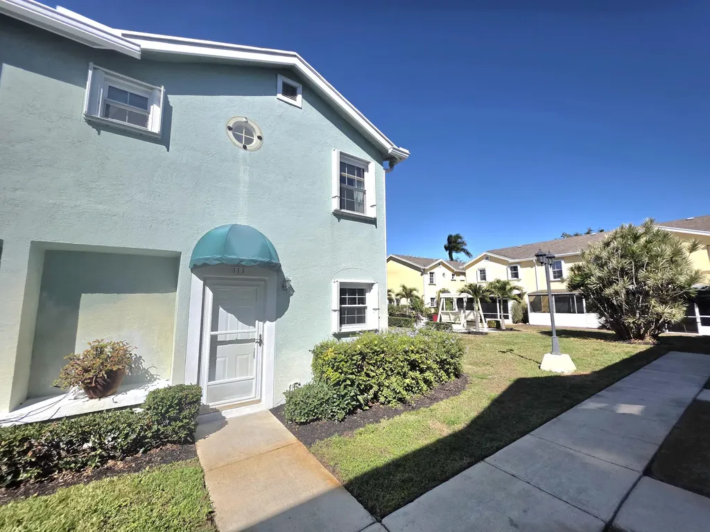 311 Waterside Drive Hypoluxo FL 33462