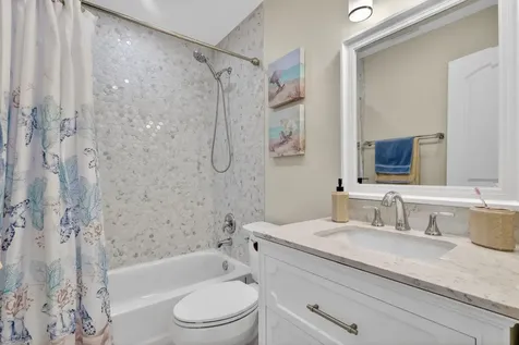 5675 Queen Palm Court Delray Beach FL 33484