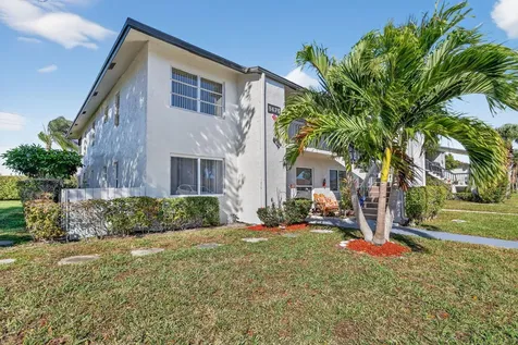 5675 Queen Palm Court Delray Beach FL 33484