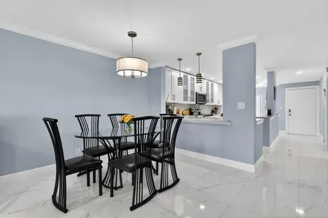 5675 Queen Palm Court Delray Beach FL 33484