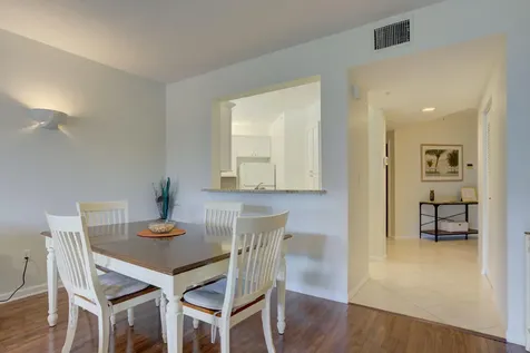 200 Uno Lago Drive Juno Beach FL 33408