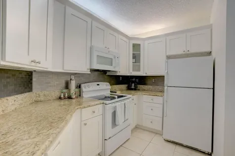 200 Uno Lago Drive Juno Beach FL 33408